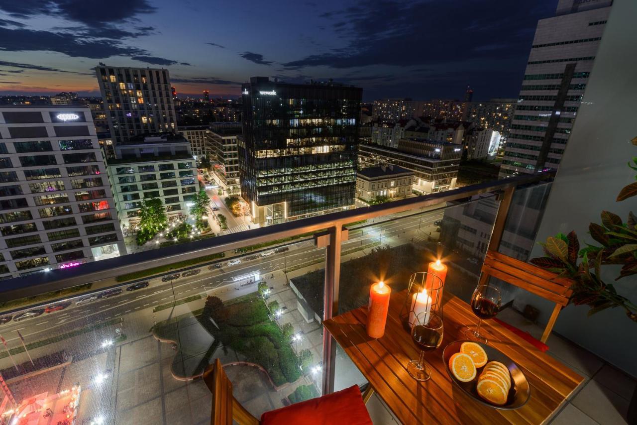 Luxury Apartments In Platinum Tower Варшава Экстерьер фото