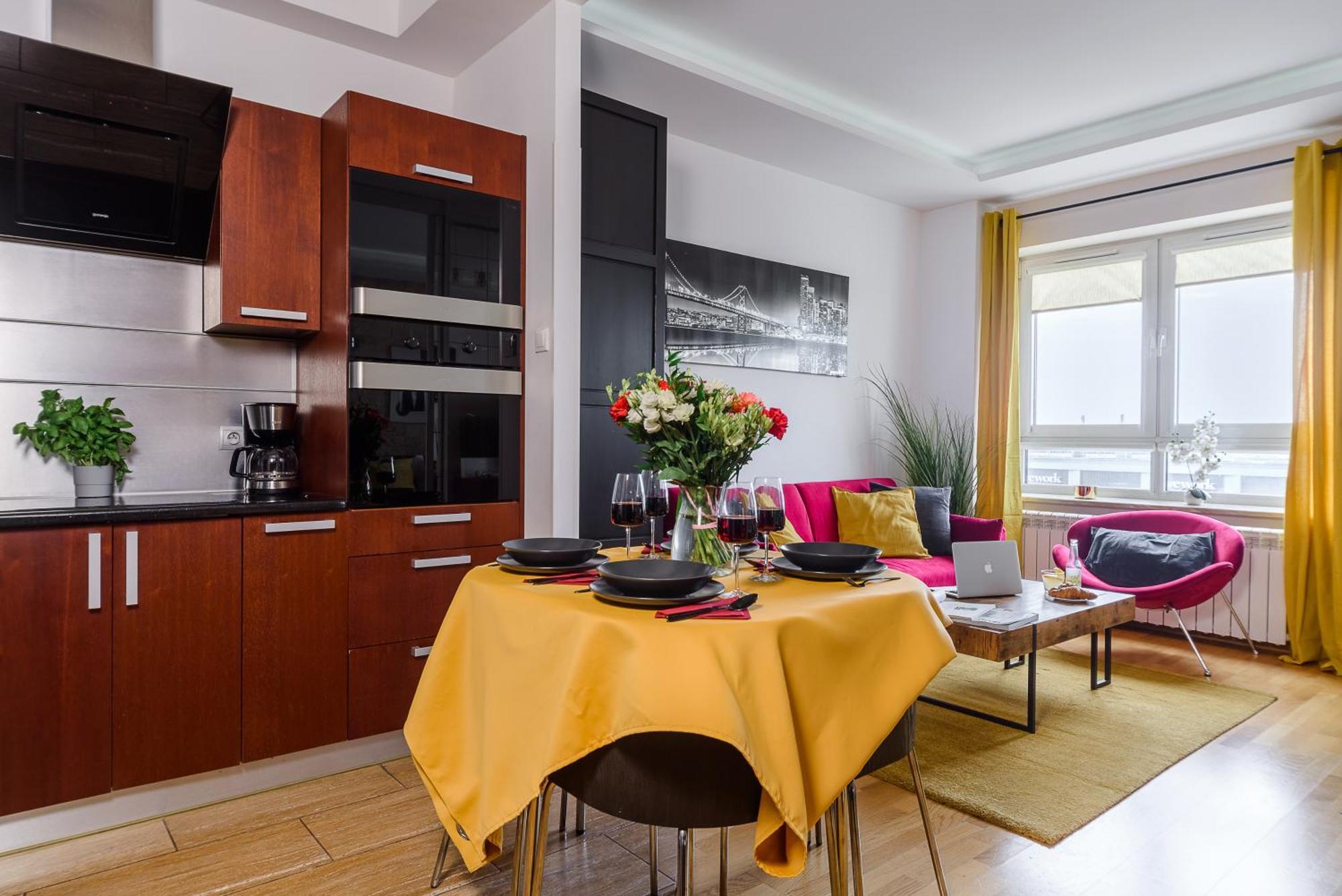 Luxury Apartments In Platinum Tower Варшава Экстерьер фото